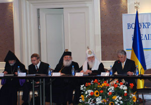 Засідання Ввеукраїнської Ради Церков під головуванням М.Паночка