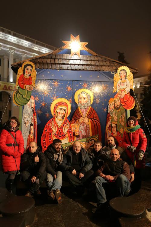Різдвяна шопка на Євромайдані