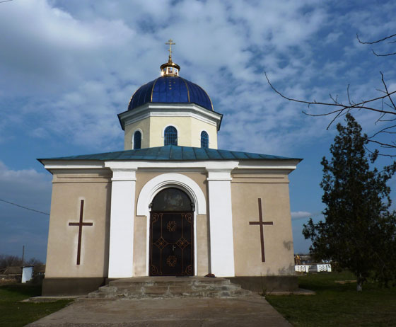 Василівський храм