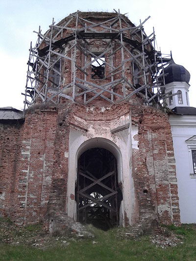 Церковь в Дегтяровке