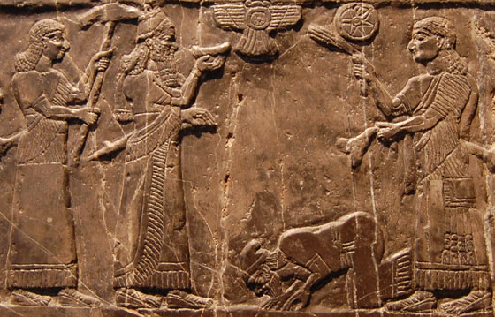 Джеху, цар Ізраїлю, вклоняється царю Ассирії Салманасару ІІІ, 825 р. до н. е. (фото Вікіпедія)