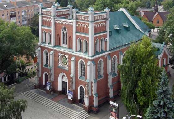 Рівненський костел св. Антонія. Фото Wikimapia