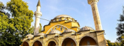 В Евпатории произошел рейдерский захват знаменитой мечети «Джума-Джами»