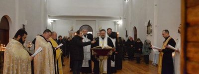 У Свято-Дмитрівському храмі УАПЦ в Харкові вірні різних конфесій молилися за єдність