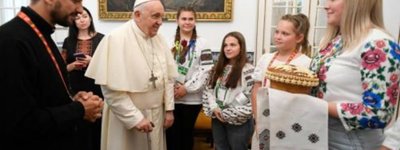 Папа Франциск перепросив українську молодь за свою неспроможність вплинути на ситуацію в Україні