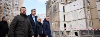 Зеленський і прем’єр Греції відвідали в Одесі собор, який зруйнувала російська ракета