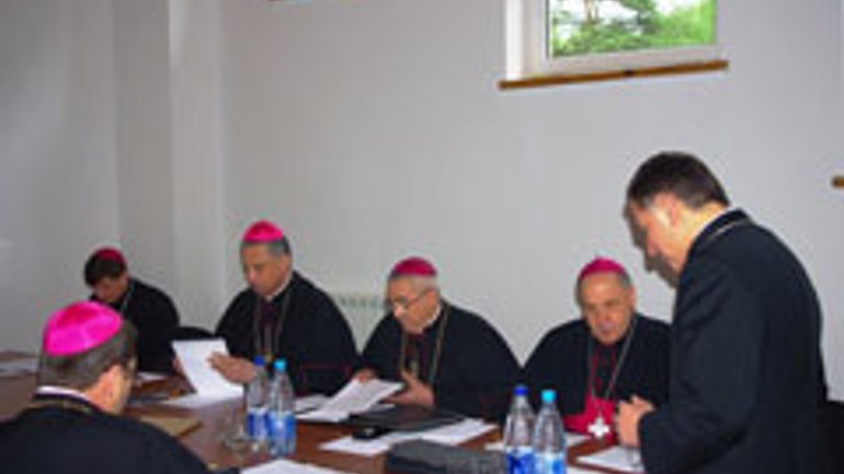 Римо-католицькі єпископи України закликали суспільство до життя в тверезості - фото 1