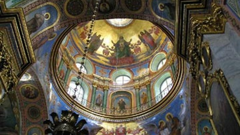 Православные и грекокатолики делят Почаевский храм - фото 1
