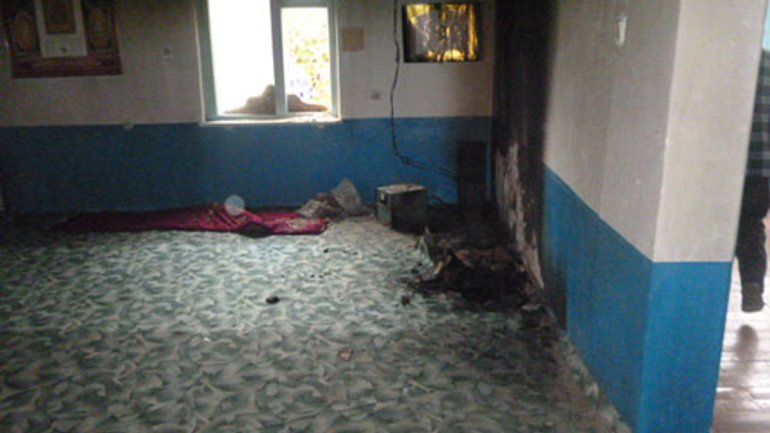 One Week after Mosques in Crimea Set on Fire: Perpetrators Still Not Found - фото 1