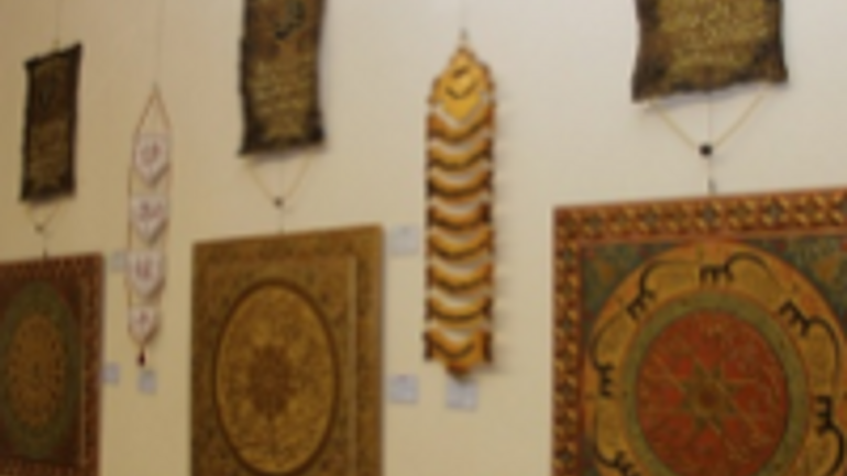 Террористы сорвали в Донецке выставку  искусства восточного духовного наследия - фото 1