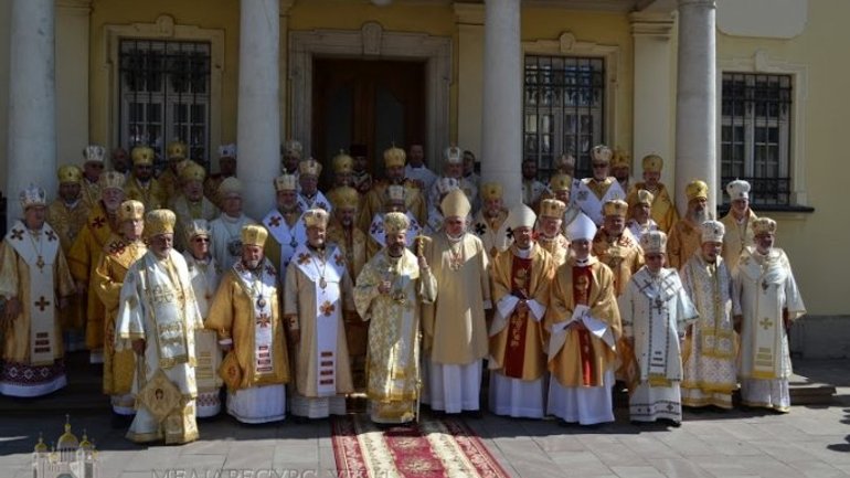 Епископы УГКЦ настоятельно просят мировое сообщество остановить кровопролитие в Украине - фото 1