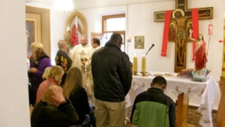 Настоятель римо-католицької  парафії  вимушено покинув окупований Крим - фото 1
