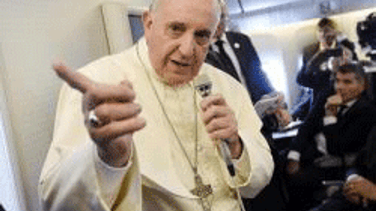 Папа назвав три головні гріхи ЗМІ - фото 1