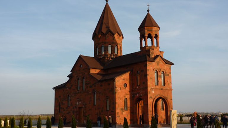 Вірменська церковна традиція: свято Пентекосте у Миколаєві - фото 1
