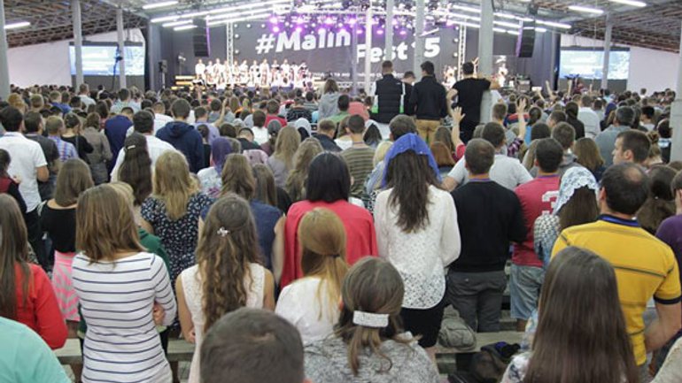 Малинфест-2015: молоді євангельські християни зміцнюються духом, щоб служити Україні - фото 1