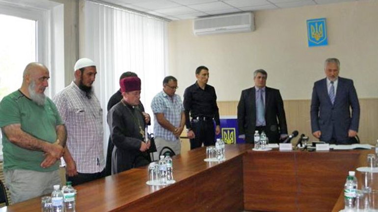 Губернатор Донеччини закликав усі конфесії молитися про мир на Донбасі - фото 1