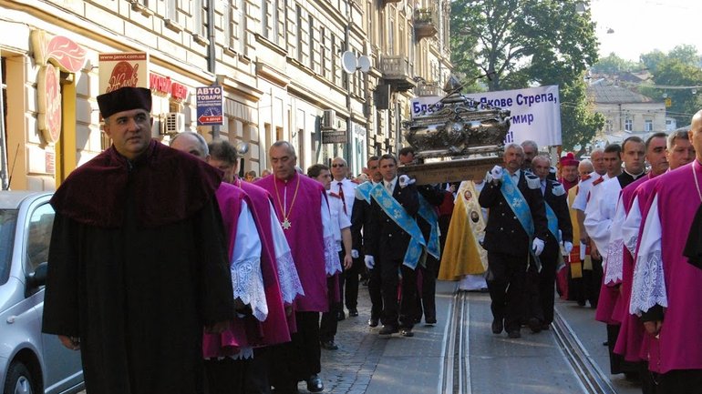Roman Catholics of Lviv to hold a march for peace and end the war - фото 1