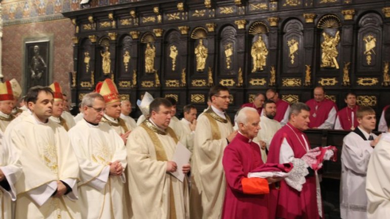 У Львові римо-католицьке духовенство зібралося на капітулу Митрополичої базиліки та Раду священиків - фото 1