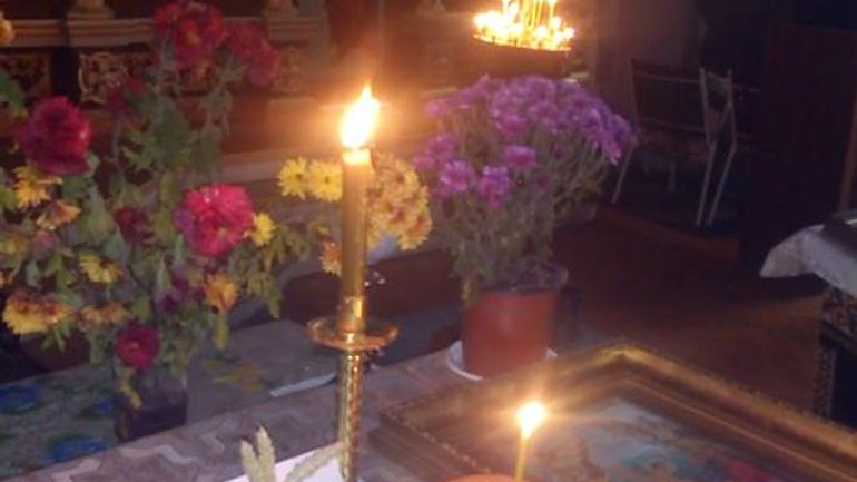 Украинцы Крыма молились за души жертв Голодомора - фото 1
