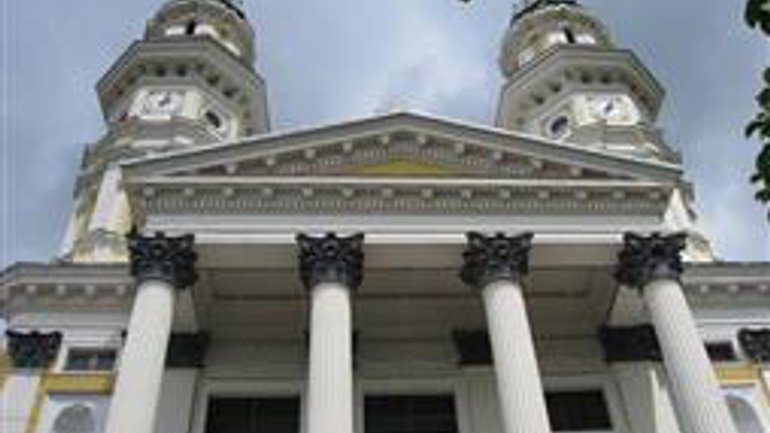 Греко-католицькому собору в Ужгороді відновлять первозданний вигляд - фото 1