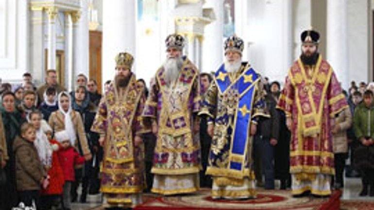 Одесский митрополит УПЦ (МП) Агафангел назвал "волками в овечьей шкуре" сторонников сближения с католицизмом - фото 1