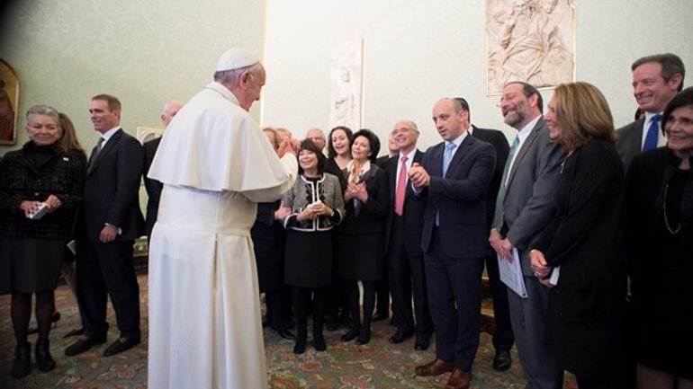 Папа: Антисемітизм протирічить християнсьим цінностям - фото 1