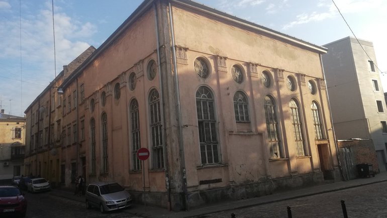 Во Львове восстанавливают синагогу «Якуб Глянцер Шул», которая сохранилась в годы Холокоста - фото 1