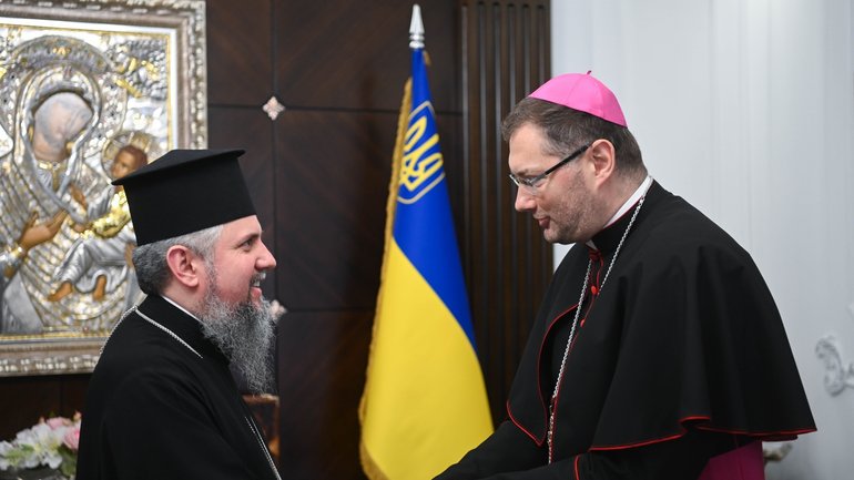 Apostolic Nuncio to Ukraine visits the OCU Primate - фото 1