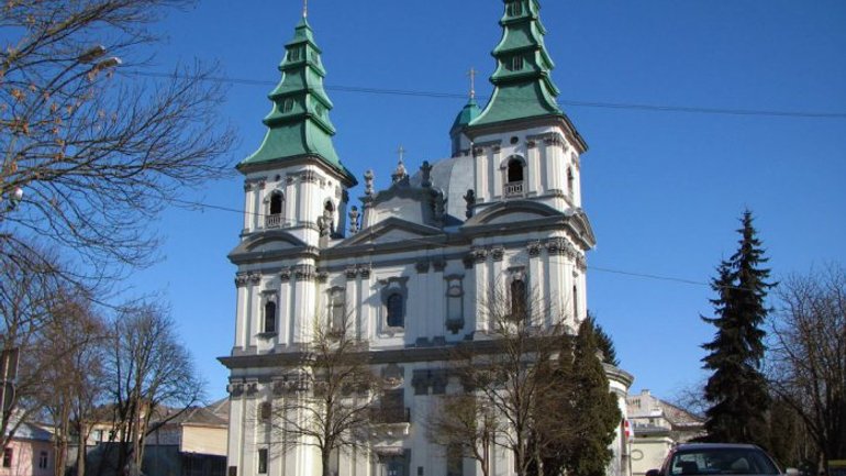 На сайті Кабміну зареєстрували петицію щодо приміщення колишнього домініканського монастиря в Тернополі - фото 1