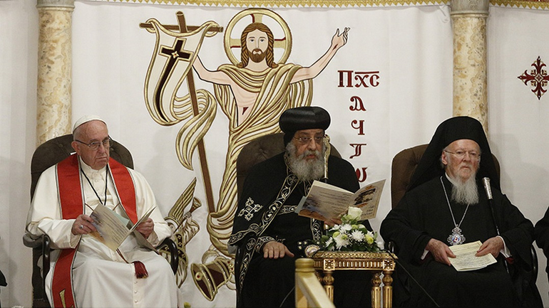 Pope Francis, Patriarch Bartholomew, & Pope Tawadros II in Cairo 28 April 2017 - фото 1