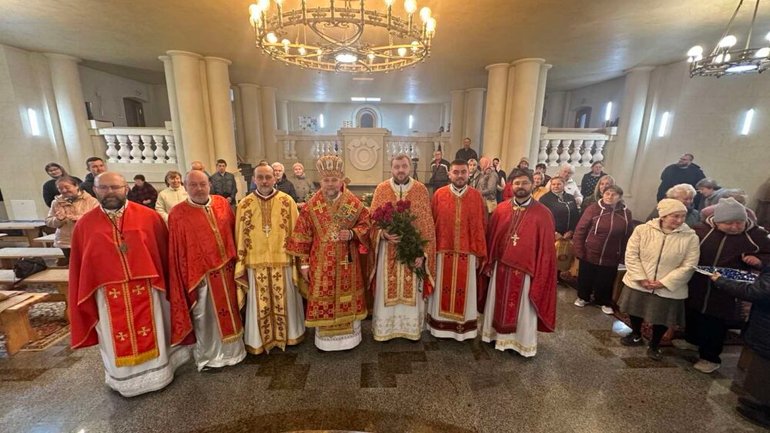 Греко-католики відзначили 10-ліття Харківського екзархату - фото 1