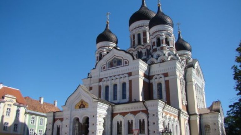 Мерія Таллінна розірвала договір про оренду приміщення канцелярії Естонської Православної Церкви МП - фото 1