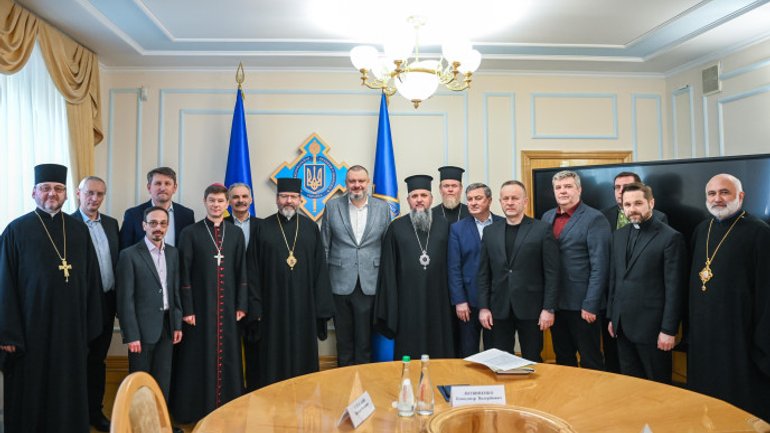 Secretary of the National Security and Defense Council of Ukraine met with representatives of the Council of Churches - фото 1