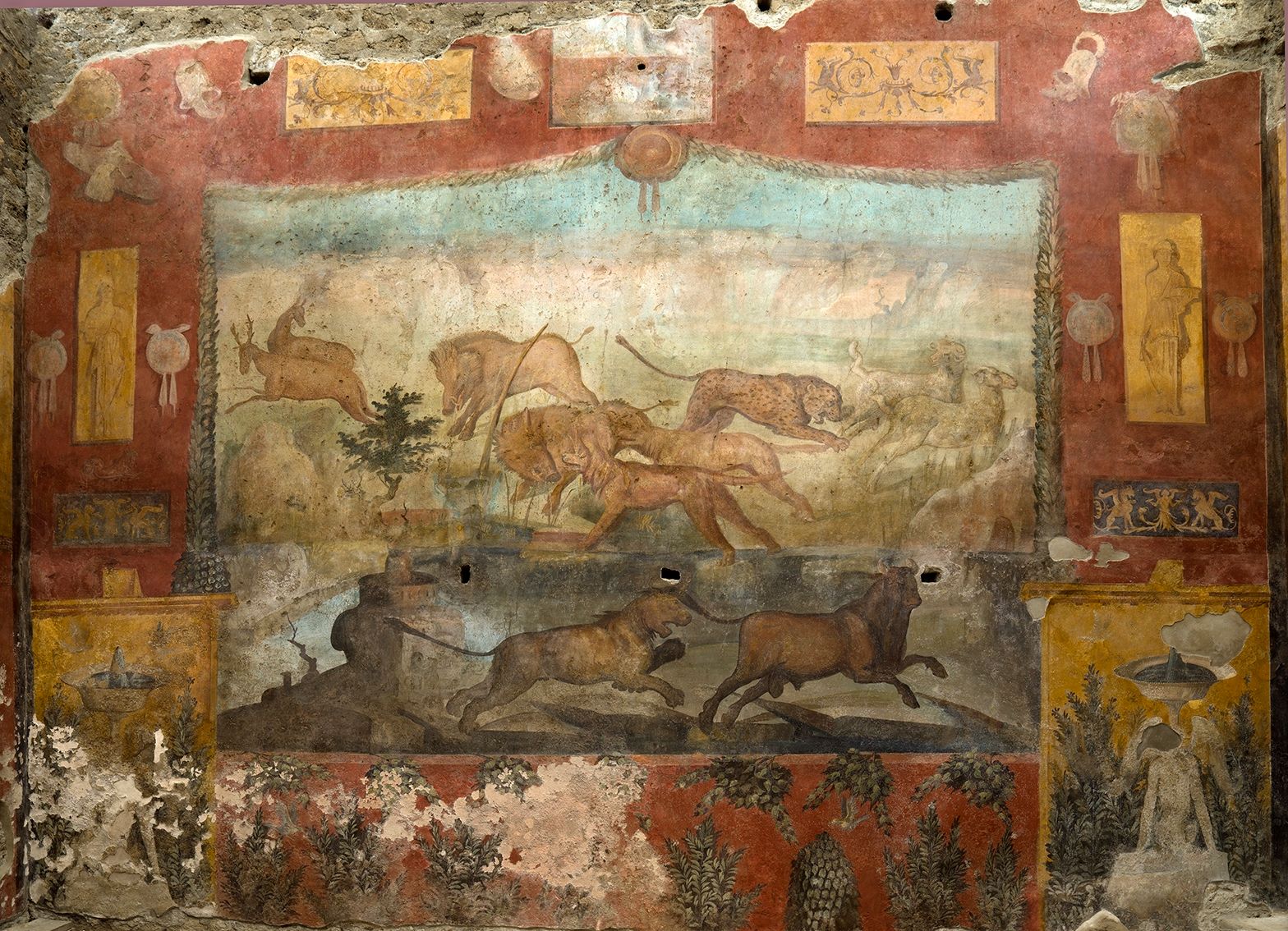 Виявлену у Помпеях унікальну 2000-літню фреску, пов'язану з культом богині Ісіди, відреставрували - фото 68041