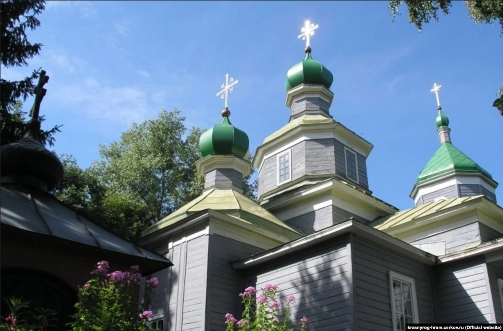 Успенська церква в гетьманському маєтку Красний Ріг - фото 80050