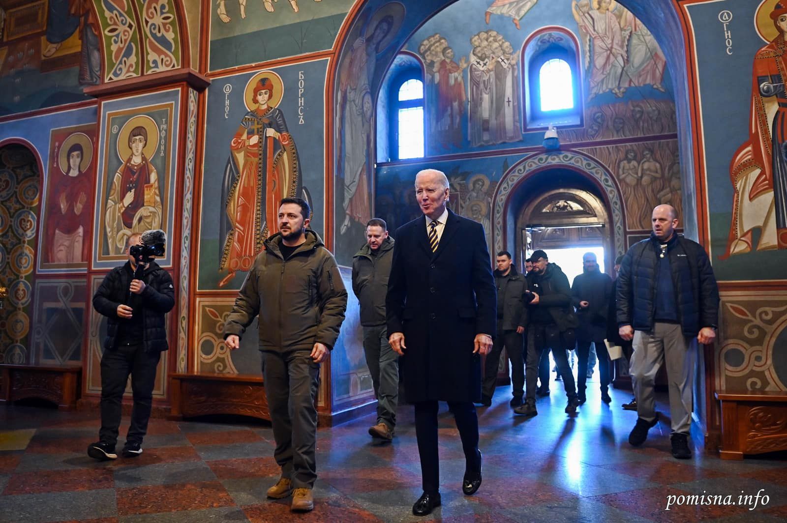 Президенти США і України відвідали Михайлівський Золотоверхий собор - фото 109116
