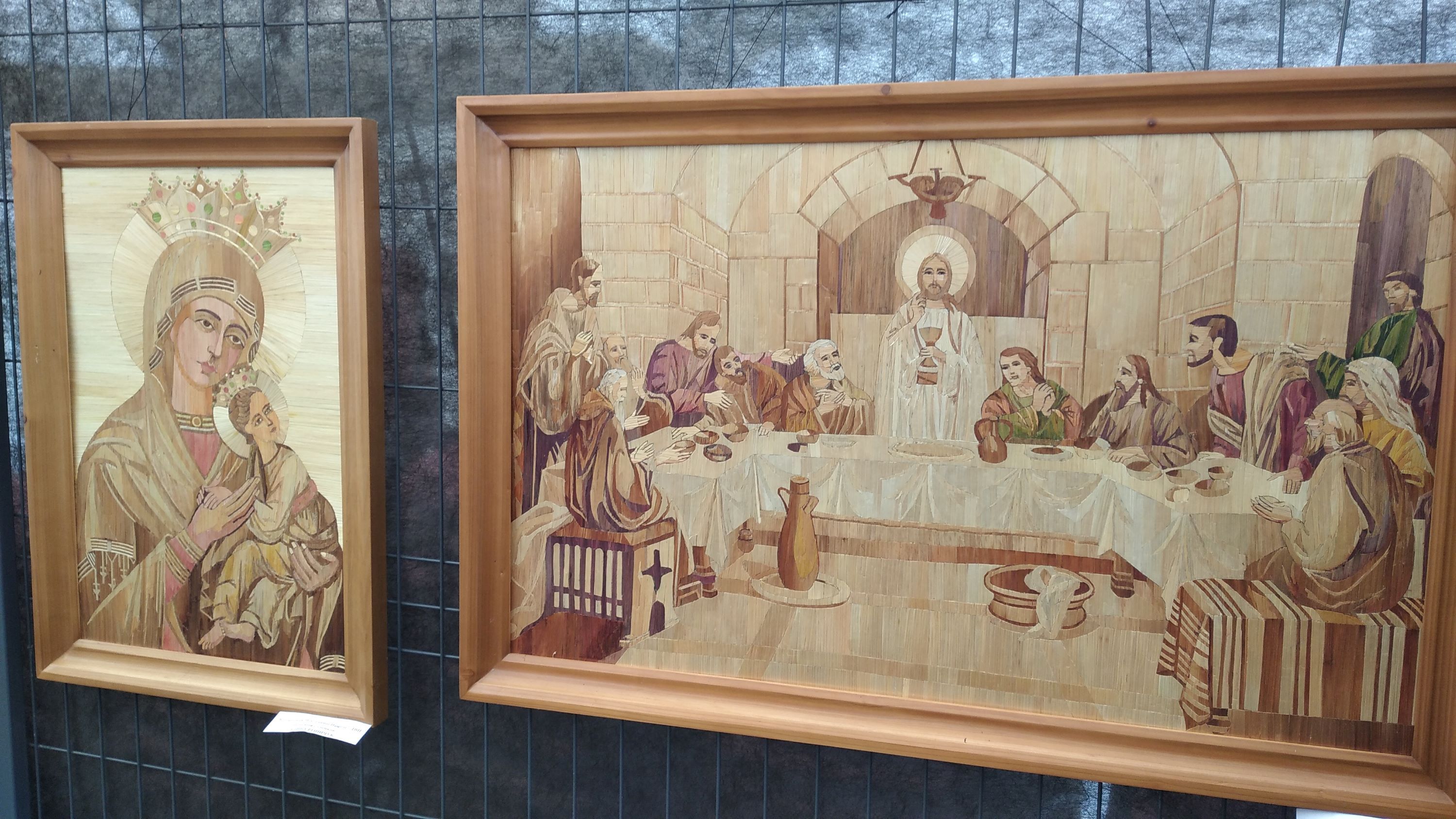 В Івано-Франківську відкрили виставку сакральних художніх виробів з соломи, присвячену Різдву - фото 126898