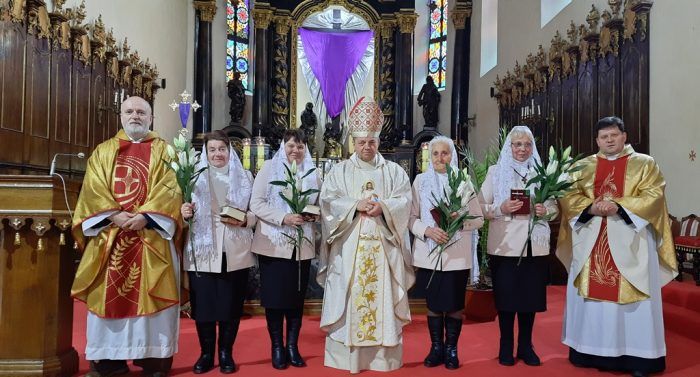 В Україні вперше у новітній історії Католицької Церкви склали обіти богопосвячені вдови - фото 131957