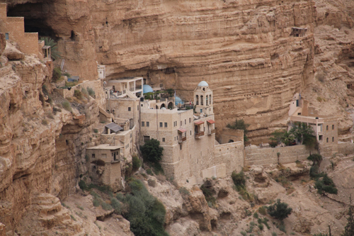 Монастир-в-скелі.jpg