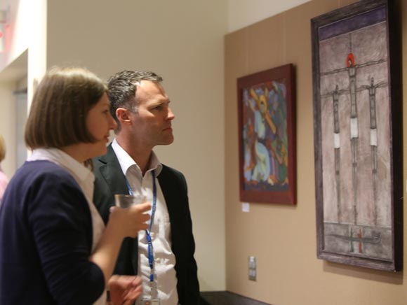 У Посольстві США в Україні відкрилася виставка релігійного малярства відомих львівських художників