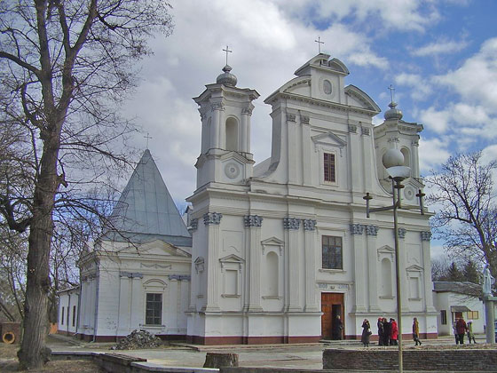 Костел в Коростишеві