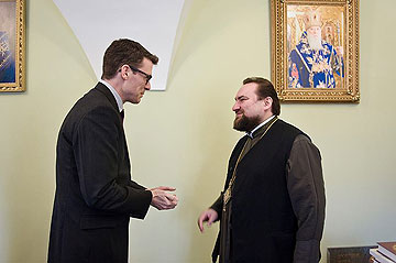 Зустріч владики Димитрія з канадійським послом у справах релігійної свободи Андрю Бенетом