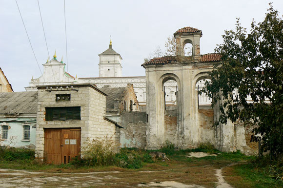 Монастир бернардинів (початок XVII століття) – Замкова виправна колонія 58