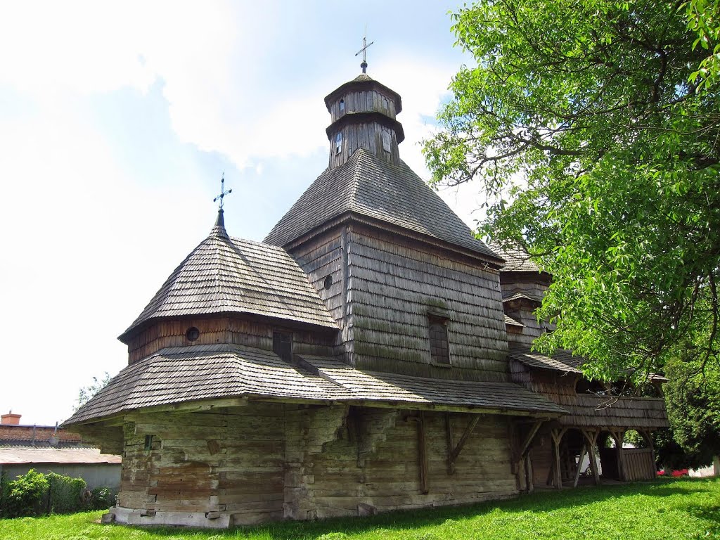 Церква Воздвиження Чесного Хреста в Дрогобичі