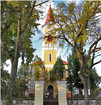 Сучасний вигляд реформатської церкви м. Ужгород