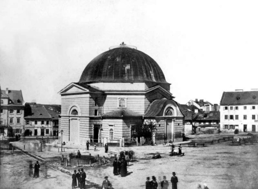 Реформістська синагога “Темпль” у Львові на площі Старий Ринок. Фото 1863 року. Сайт 