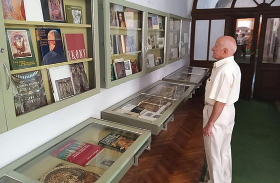 Родина Патріарха Димитрія (Яреми) передала львівській громаді 8 тис. книг