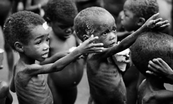 Страждання_дітей_-_Африка.jpg