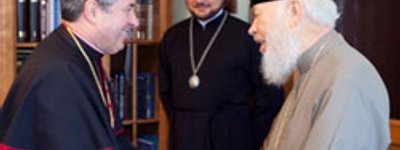 Предстоятель УПЦ встретился с бывшим Апостольским нунцием в Украине архиепископом Иваном Юрковичем