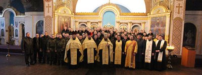 У храмі УПЦ КП в Києві відбулася екуменічна молитва за єдність військовослужбовців України